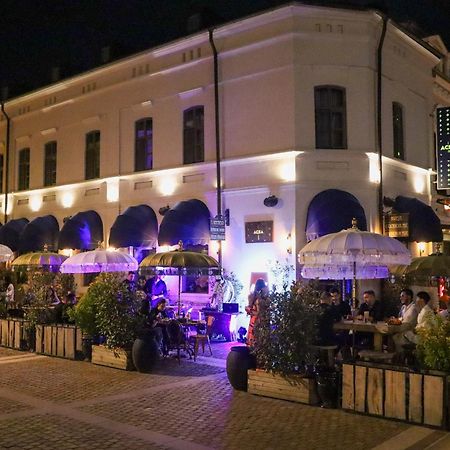 Acsa Inn Craiova Eksteriør billede