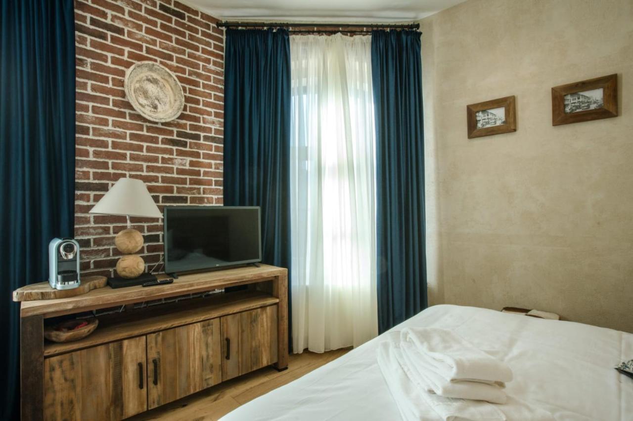 Acsa Inn Craiova Eksteriør billede